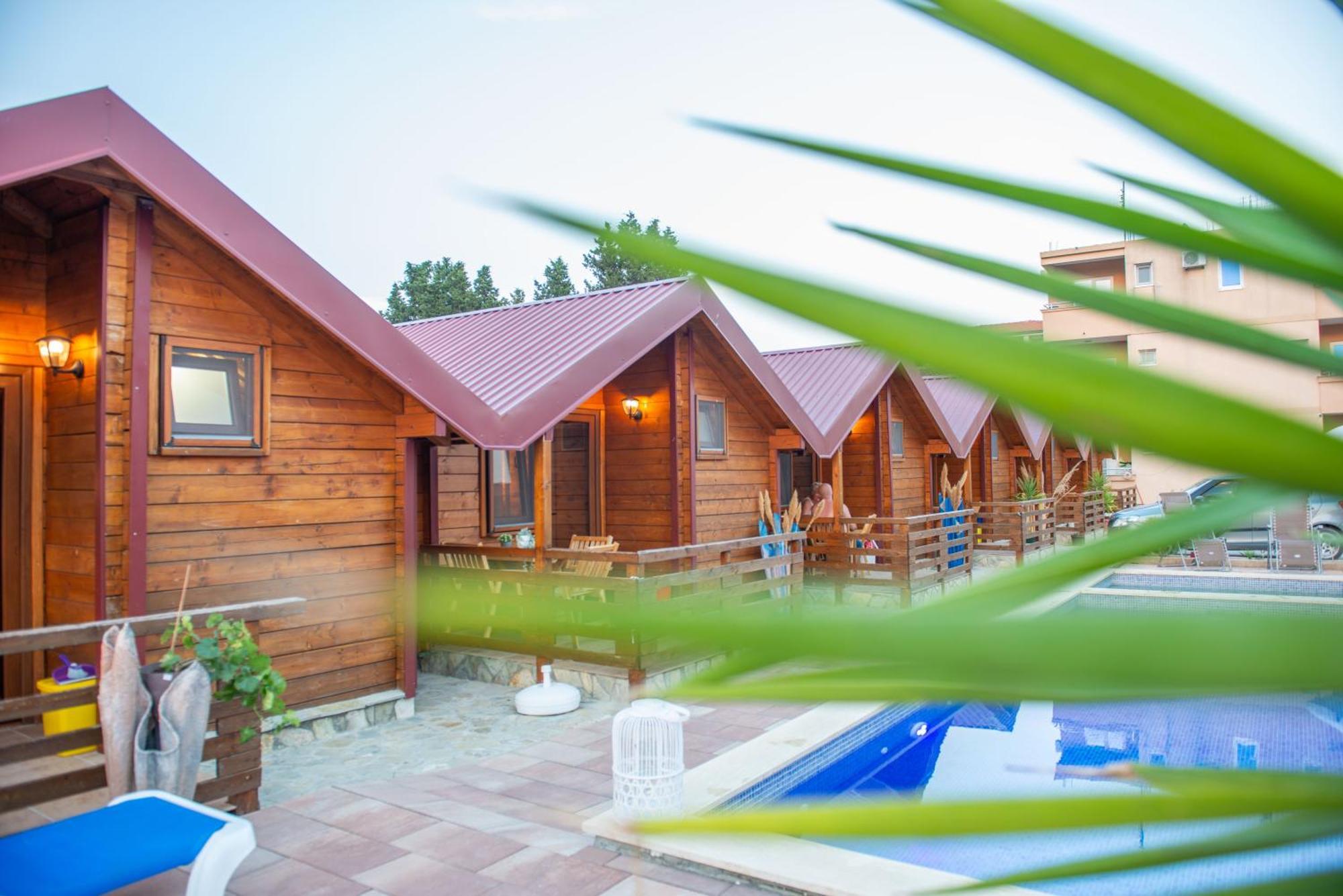 Apartments And Bungalow Casa Palma Ulcinj Zewnętrze zdjęcie